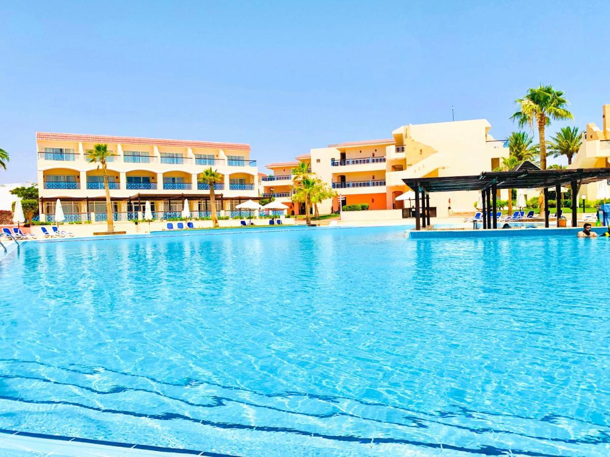 Ivy Cyrene Island Aqua Park Resort (Adults Only) Sharm El Sheikk Exterior foto